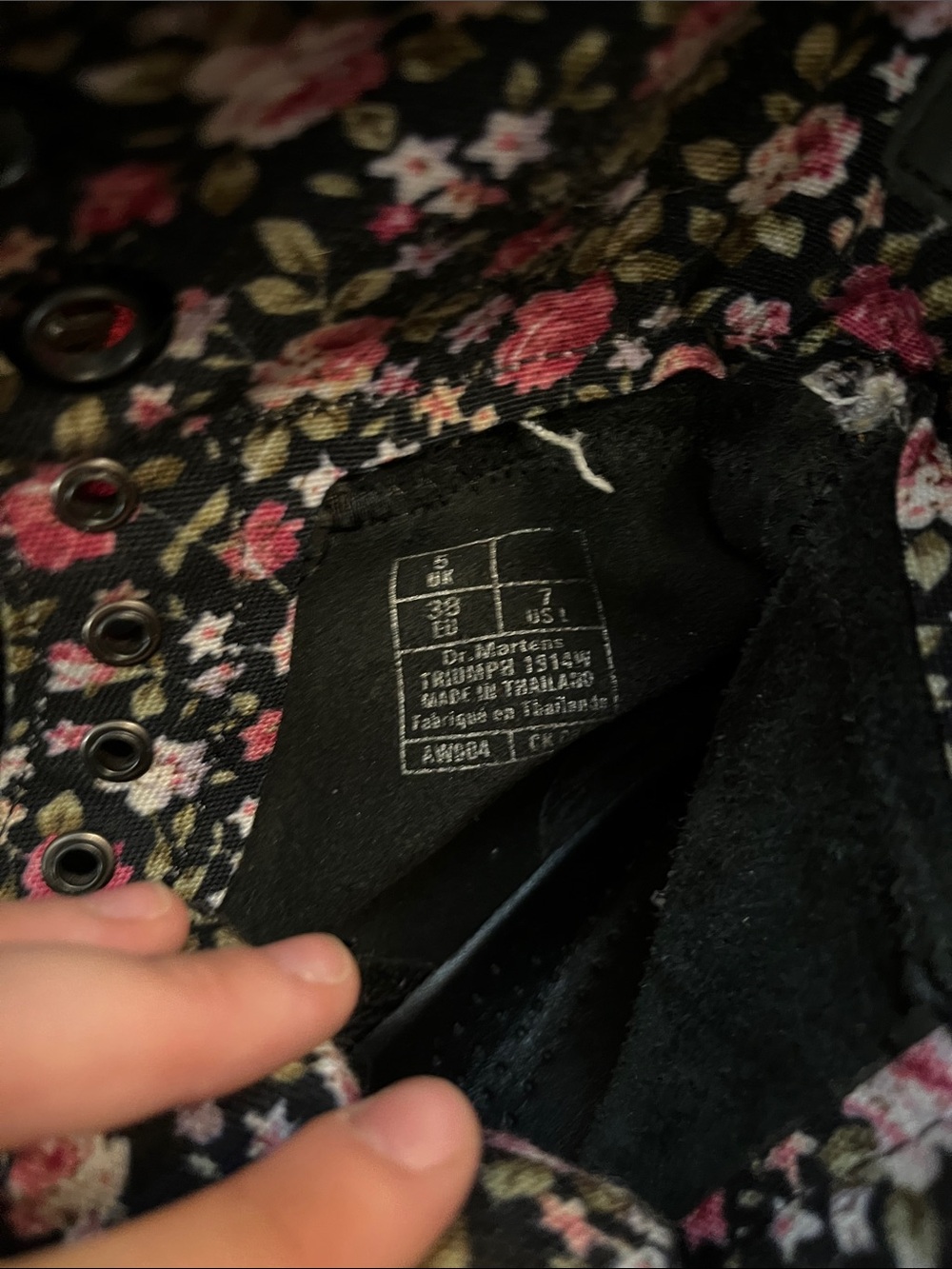 Black inter floral boots. Dr. Martens - Picture 8 of 9